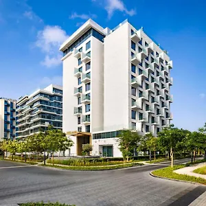 Tumbi West Palm Dubai,tapestry Collection Hilton Hotel Dubai